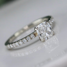 Load image into Gallery viewer, Estate Earth minded GIA 1.02ct cushion cut diamond E/VVS1 in 18k white gold