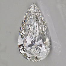 Load image into Gallery viewer, 4.35ct pear cut lab grown diamond F/VS1 necklace in 14k