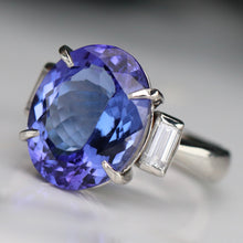 Load image into Gallery viewer, RESERVED: LAYAWAY PAYMENT 4 OF 10: Estate tanzanite and diamond ring in platinum
