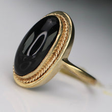 Load image into Gallery viewer, RETIREMENT SALE! Estate vintage Onyx ring in yellow gold