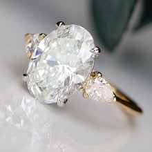 Load image into Gallery viewer, The Esme - 4.56ct oval cut lab grown diamond ring in platinum and 18k yellow gold