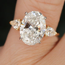 Load image into Gallery viewer, The Esme - 4.56ct oval cut lab grown diamond ring in platinum and 18k yellow gold