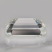 Load image into Gallery viewer, 9.03ct emerald cut loose lab grown diamond F/VS1 with IGI report
