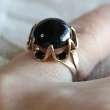 Load image into Gallery viewer, Vintage obsidian cabochon ring in yellow gold