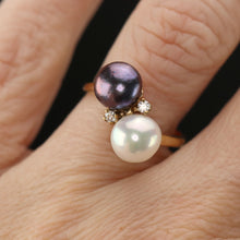 Load image into Gallery viewer, Estate Vintage pearl ring in 10k yellow gold
