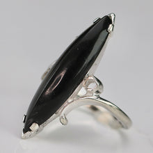 Load image into Gallery viewer, Estate vintage navette onyx ring in white gold