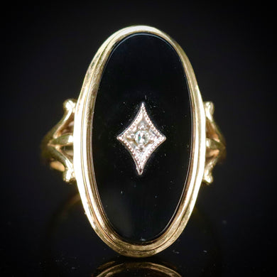 Vintage large Onyx and diamond ring in yellow gold