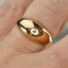 Load image into Gallery viewer, SPECIAL!  Vintage dome ring in yellow gold