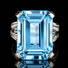 Load image into Gallery viewer, SPECIAL!  Estate Vintage blue lab grown spinel in white gold ring