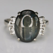 Load image into Gallery viewer, 40% OFF!  Estate vintage black star sapphire ring in white gold