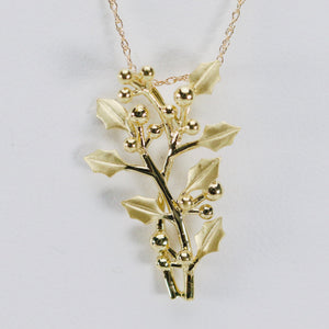 Holly necklace in yellow gold
