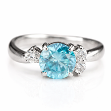 Load image into Gallery viewer, 30% OFF!  Estate Blue zircon and diamond ring in platinum