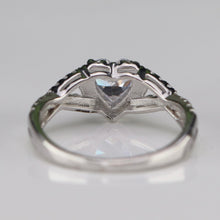 Load image into Gallery viewer, Sterling silver CZ heart ring