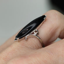 Load image into Gallery viewer, Estate vintage navette onyx ring in white gold