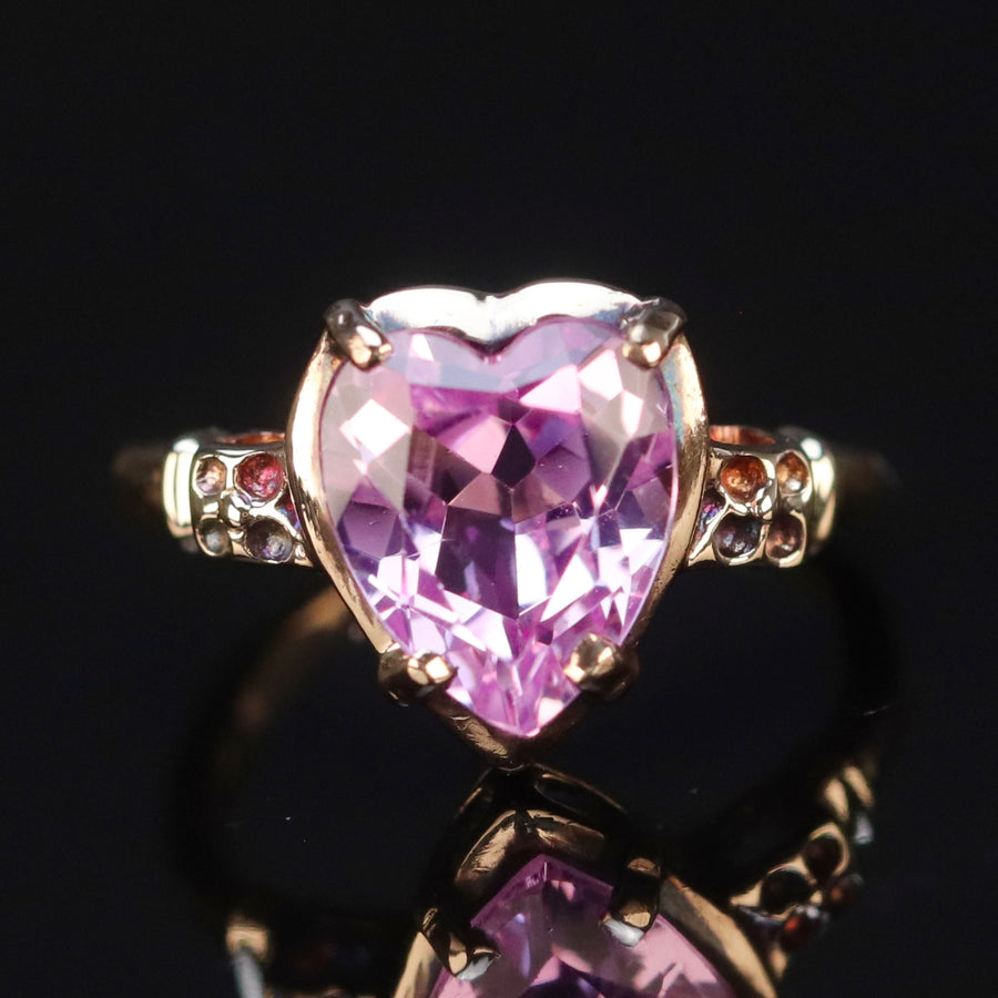 Vintage ring with heart shaped synthetic pink sapphire in yellow gold