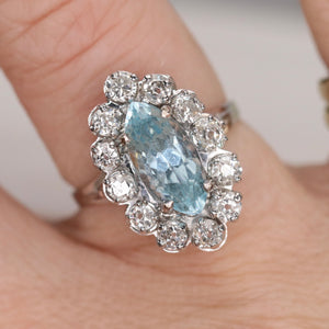 Aquamarine and OMC Diamond ring in 18k white gold