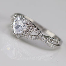 Load image into Gallery viewer, Sterling silver CZ heart ring