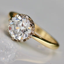 Load image into Gallery viewer, Estate vintage 18k setting with 2.01ct lab grown OEC diamond