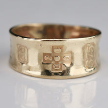 Load image into Gallery viewer, Estate vintage 2000 wide gold ring in yellow gold