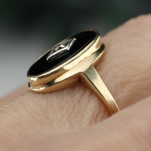Load image into Gallery viewer, Classic estate vintage onyx and diamond ring in yellow gold