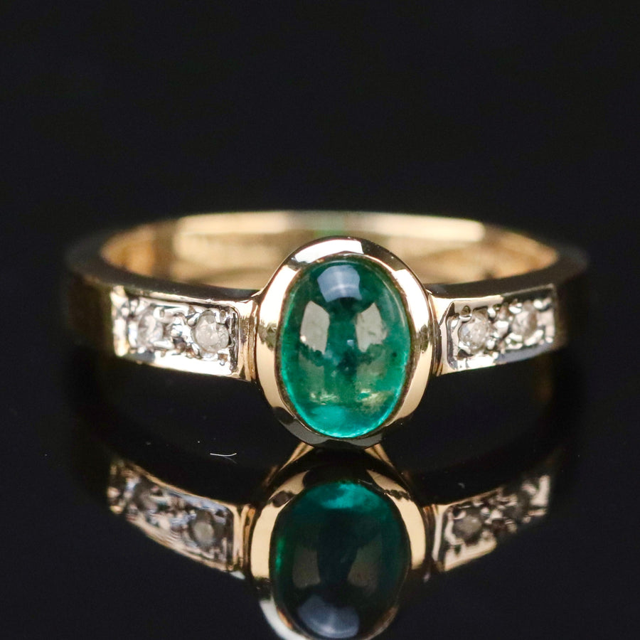 Vintage emerald and diamond ring in yellow gold from Manor Jewels