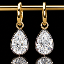 Load image into Gallery viewer, Lab Grown 4ctw E-F/VS Diamond pear shaped drops in 14k yellow gold