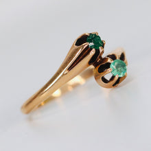 Load image into Gallery viewer, SPECIAL: Vintage emerald bypass ring in 14k yellow gold