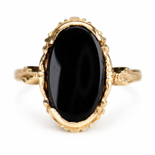 Load image into Gallery viewer, Estate classic oval onyx vintage ring in yellow gold