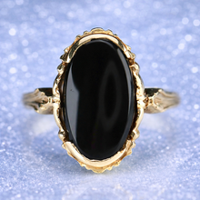 Load image into Gallery viewer, Estate classic oval onyx vintage ring in yellow gold