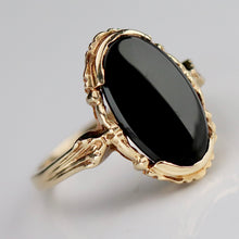 Load image into Gallery viewer, Estate classic oval onyx vintage ring in yellow gold