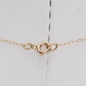 Holly necklace in yellow gold