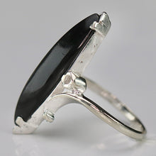 Load image into Gallery viewer, Estate vintage navette onyx ring in white gold