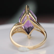 Load image into Gallery viewer, SPECIAL!  Estate fancy cut amethyst ring in yellow gold