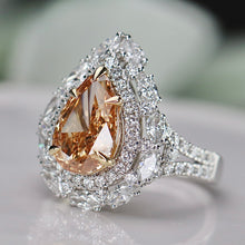 Load image into Gallery viewer, SPECIAL!  Incredible pear shaped lab grown diamond ring