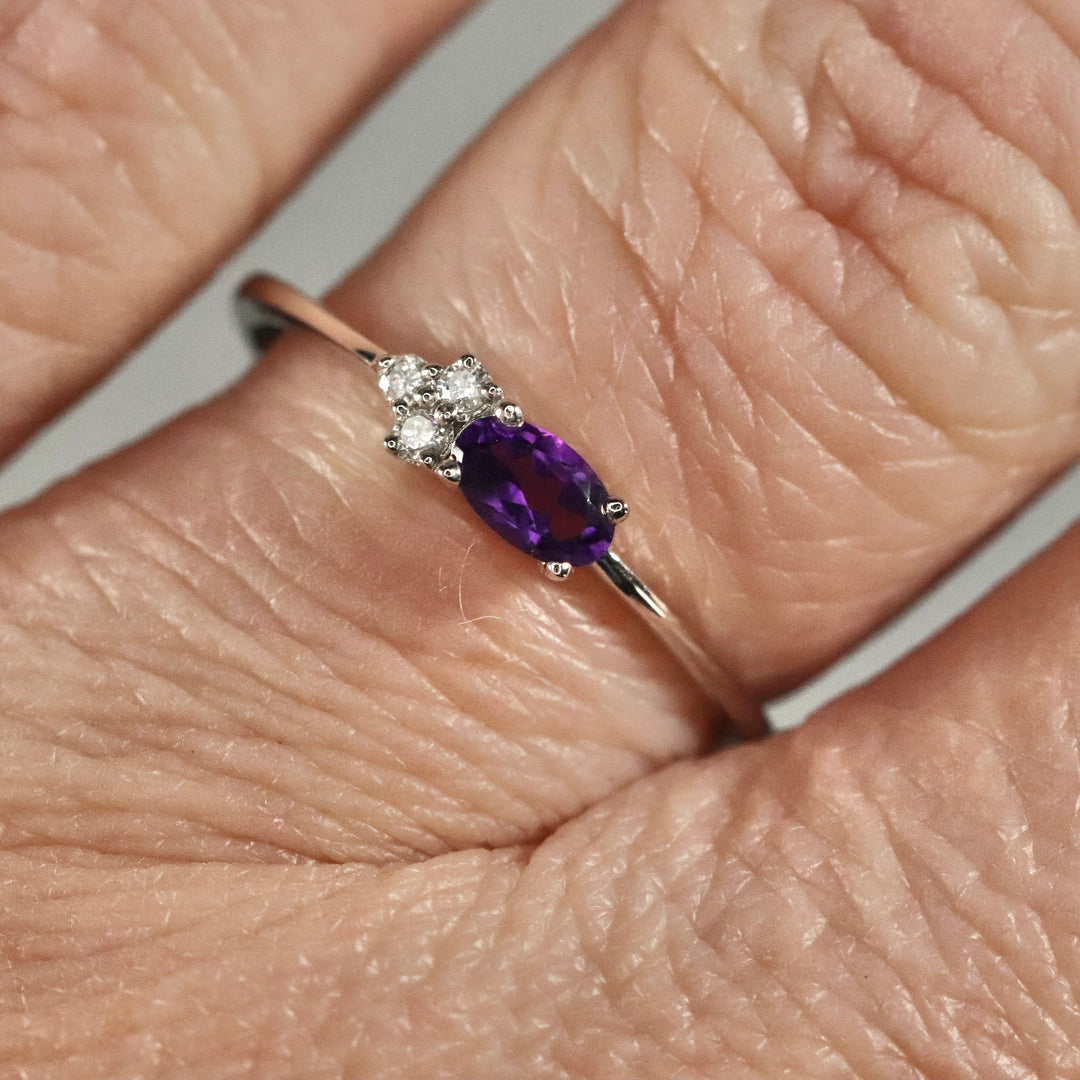Amethyst and diamond ring in white gold