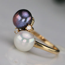Load image into Gallery viewer, Estate Vintage pearl ring in 10k yellow gold
