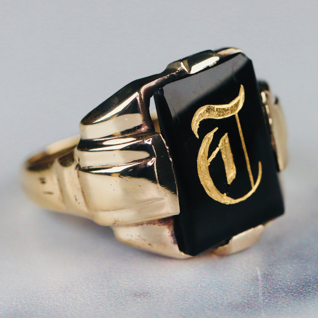 Vintage onyx initial T ring in yellow gold