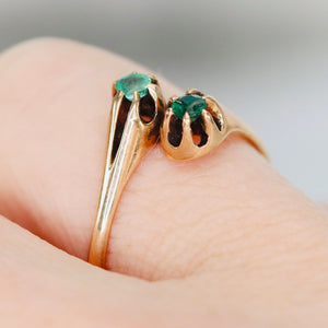 SPECIAL: Vintage emerald bypass ring in 14k yellow gold
