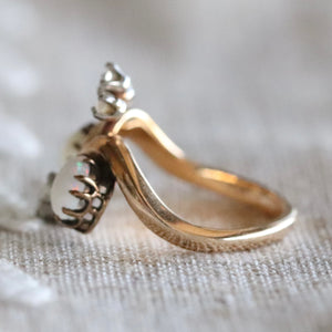 50% OFF!  Vintage opal and Diamond ring in 14k yellow gold