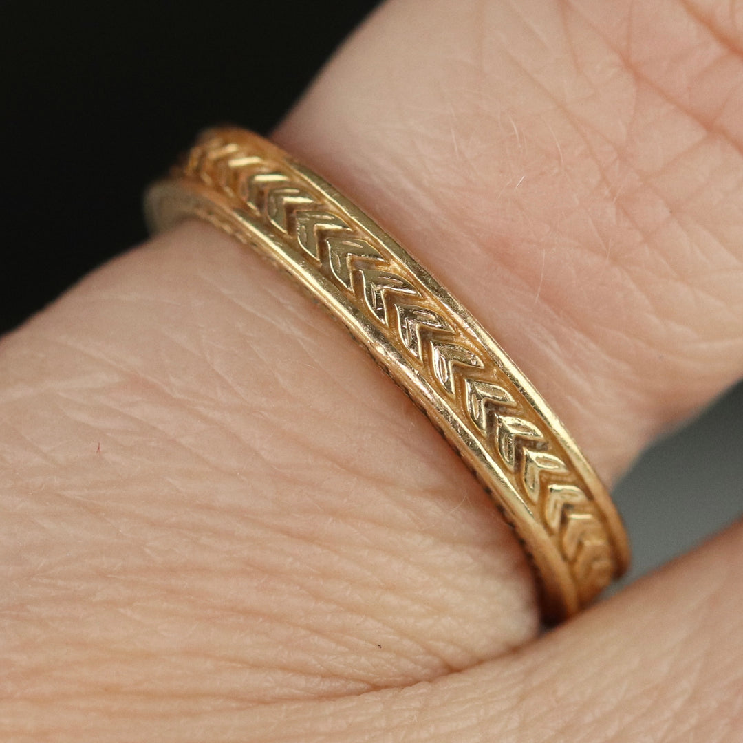 Preloved wheat patterned band in 18k yellow gold