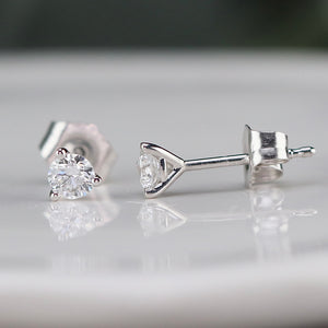 Lab grown .28ctw F-G/SI Diamond studs in 14k white gold