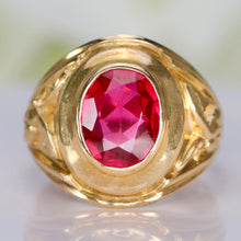 Load image into Gallery viewer, Vintage synthetic ruby ring in yellow gold from Manor Jewels