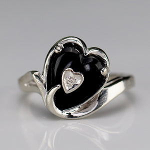 Vintage Heart shaped onyx and diamond ring in white gold