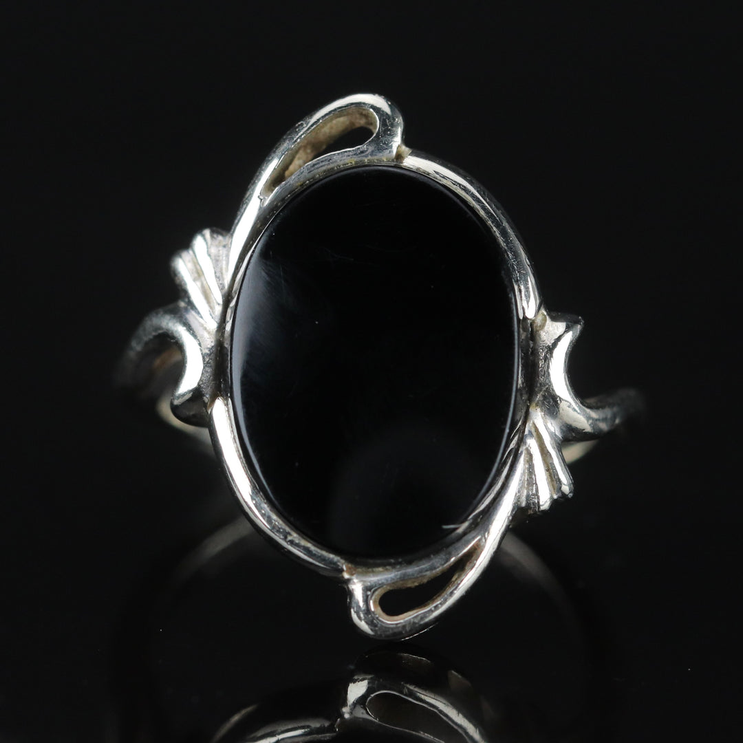 Vintage large Onyx ring in white gold