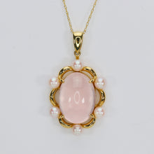 Load image into Gallery viewer, Rose quartz and pearl necklace in 18k yellow gold