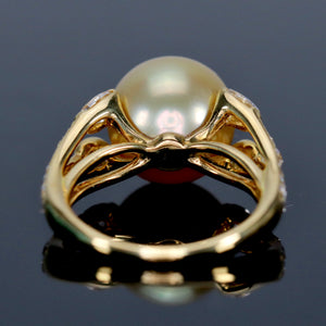 Golden south sea pearl and diamond ring in 18k yellow gold