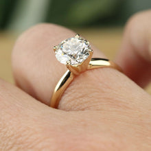 Load image into Gallery viewer, Certed Lab grown 2.08ct  Diamond ring in 14k yellow gold