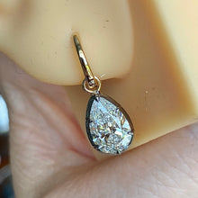 Load image into Gallery viewer, Lab Grown 4ctw E-F/VS Diamond pear shaped drops in 14k yellow gold