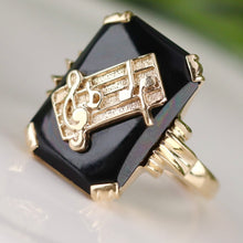 Load image into Gallery viewer, Vintage chunky onyx music note ring in yellow gold