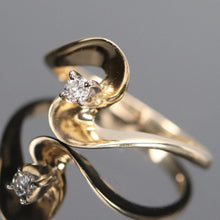 Load image into Gallery viewer, Vintage diamond ring in 14k yellow gold from Manor Jewels